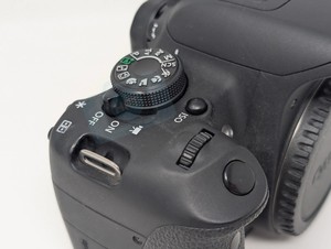 HFT professionnel <span class=keywords><strong>EOS</strong></span> <span class=keywords><strong>700D</strong></span> objectif d'appareil photo numérique APS cadre 1080P Full HD vidéo professionnel DSLR en gros - Product Image 6