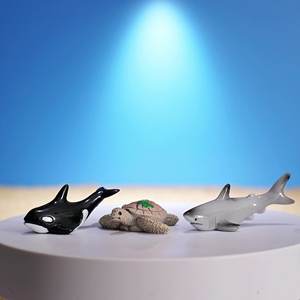 Hars Cartoon Zee Zeeleven Walvis Decoratie Kunst Accessoire Boot Strandlandschap 3d Miniaturen Speelgoed Beeldjes Voor Sleutelhanger - Product Image 3