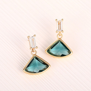 Orecchini Vintage a Forma di Ventaglio, Eleganti Gioielli per Orecchie in Stile Reale, per Donne, Feste, Uso Quotidiano, Accessorio Regalo per Abiti - Product Image 2