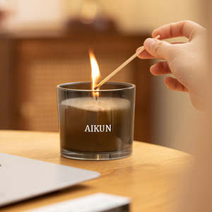 AIKUN OEM ODM Bougies parfumées à la cire de soja en pot en céramique, fabrication artisanale, respectueuses de l'environnement, fourniture d'usine pour la maison, Diwali - Product Image 3