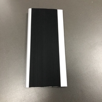Profilés d'escalier en caoutchouc sur mesure, antidérapants, pour usage commercial, moulures d'escalier, pour intérieur et extérieur