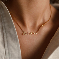 Collares Personalizados Emanco, Joyería de Moda Exquisita, Collares Minimalistas con Letras, Creando un Collar con Colgante de Nombre Único