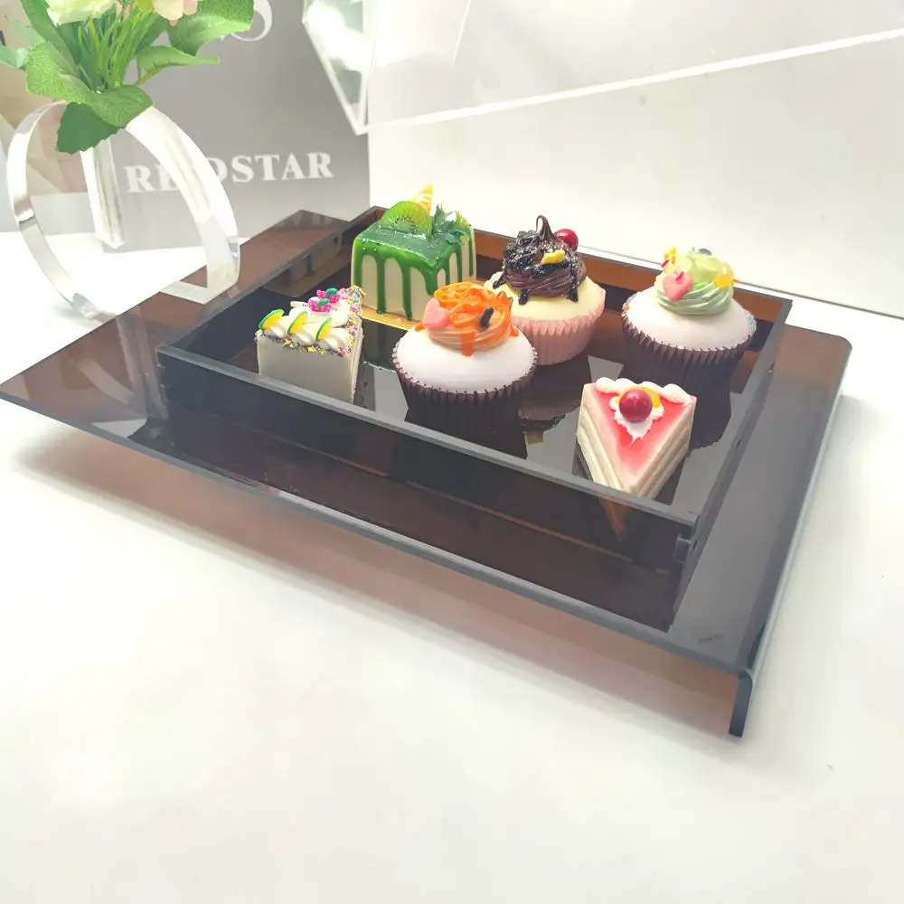 Modern Design Durable Acrylic Cake Chocolate Fruit Serving Tray Acrylic Dessert Tray With Lid