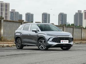 BYD Song L d'occasion à faible kilométrage avec batterie Blade, SUV à énergie nouvelle d'occasion pour les acheteurs en gros des Émirats arabes unis - Product Image 3