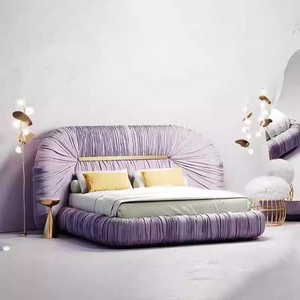 Italiano di lusso di fascia alta su misura in tessuto camera da <span class=keywords><strong>letto</strong></span> Design pieghettato <span class=keywords><strong>letto</strong></span> Hotel Villa 1.5 1.8 metri re grande <span class=keywords><strong>testiera</strong></span> <span class=keywords><strong>letto</strong></span> <span class=keywords><strong>matrimoniale</strong></span> - Product Image 2