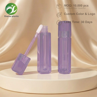 Tube de brillant à lèvres carré en plastique violet de 6 ml, nouveau design populaire, vide, avec bouchon à vis, pour huile à lèvres, emballage cosmétique personnalisable