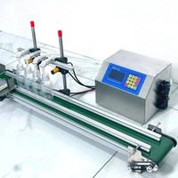 Machine de remplissage automatique de liquides pour petites bouteilles de jus de fruits essentiels à 4 têtes Tebak-4H1200/3200/6500 avec convoyeur