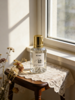 Vente en gros d'eau de toilette au cèdre du Nord de 30 ml, parfum luxueux, moderne, écologique, longue durée, senteur boisée, logo personnalisé, parfum pour femmes