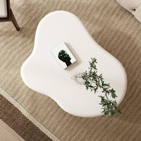 Table basse crème créative en forme de nuage ondulé simple morden nordique