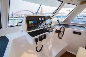 Catamarano a Motore Grandsea 11.60m/38ft in Vetroresina/Resina Vinilica, 150HP, Doppi Motori, Velocità 18 Nodi, per <span class=keywords><strong>Pesca</strong></span> Sportiva e Laghetto - Product Image 6