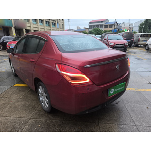 Voiture d'occasion Guazi <span class=keywords><strong>Peugeot</strong></span> <span class=keywords><strong>308</strong></span> <span class=keywords><strong>2014</strong></span> Édition Enjoy Classique 1.6L MT Modèle YouShang Livraison à temps gagné Berline manuelle 1.6L Conduite à gauche - Product Image 4