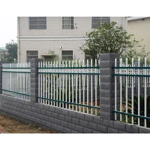 Pannello di recinzione in ferro battuto con rivestimento in acciaio zincato