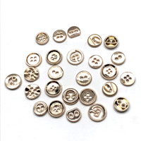 Alésage double quatre boutons métalliques boutons décontractés pour femmes boutons de couture à la main boutons de vêtements haut de gamme accessoires de bijoux diy