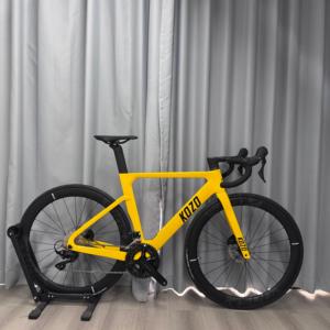 Vélo de route professionnel en carbone T800, groupe électronique <span class=keywords><strong>Ultegra</strong></span> R8170 Di2 24 <span class=keywords><strong>vitesses</strong></span>, frein à disque hydraulique, 7,8 kg - Product Image 1