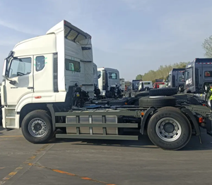 Tête de tracteur d'occasion Sinotruk N7G 4x2 en stock Tracteur à transmission automatique pour camion léger - Product Image 6