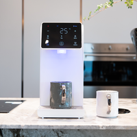 Purification automatique UF Mini distributeur d'eau de bureau chauffage instantané chaud froid électrique à piles pour bureau à domicile RV