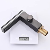 Robinet de lavabo moderne de luxe à installation facile, affichage numérique de la température, lumière LED, économie d'eau, en acier inoxydable, avec valve en céramique