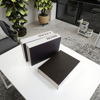 Boîte cadeau d'emballage de stockage de livre décorative en carton rigide vide mat de logo d'impression CMJN personnalisé en forme de livre à fermeture magnétique