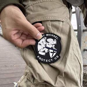Offre Spéciale Prix Usine Patch en Caoutchouc Personnalisé avec Logo, Patchs PVC 3D Gaufrés Souples à Crochets et Boucles Thermocollants pour Vêtements - Product Image 2
