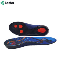 Semelles intérieures pleine longueur en plaque de carbone avec support de voûte plantaire en gel à quatre points et maille respirante pour le basketball et l'assistance aux sauts en jambe écartée