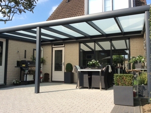 Auvent de terrasse en aluminium OEM d'usine, toiture de véranda en polycarbonate durable, vente en gros B2B - Product Image 3