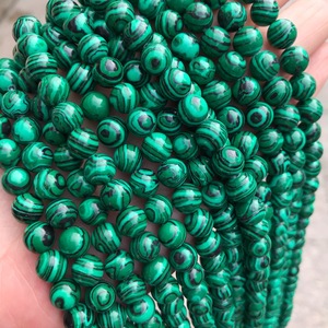 بيع مباشر من المصنع، خرز كريستال زجاجي اصطناعي أخضر متعدد الأحجام مخصص، خرز سائب بالجملة 4 مم 6 مم 8 مم 10 مم - Product Image 5