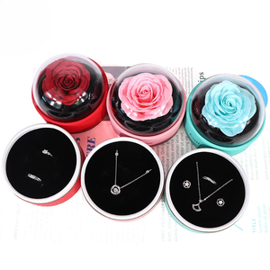 Boîte à bijoux en acrylique transparente ronde en forme de cylindre avec double emballage pour la Saint-Valentin, femmes et filles - Product Image 5