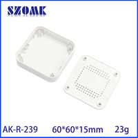 60*60*15mm Passerelle WiFi Hub sans fil IOT Boîtier électrique en plastique pour ZigBee Stable Smart APP Télécommande Capteur infrarouge