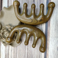 Peigne de massage du cuir chevelu en bois de santal 100% naturel, design sculpté en forme de boule, à dents larges, pour points d'acupuncture et tension musculaire du cuir chevelu