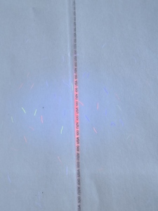 Papel de Algodón de Alta Calidad con Hilo de Seguridad Holográfico y Marca de Agua USA 100 para Atrezzo Cinematográfico - Product Image 3