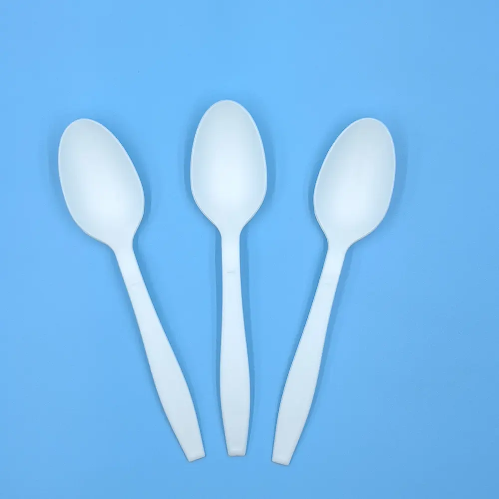 China biggest disposable sliverware kit manufacturer eco-friendly tableware knife forks set custom plastic spoons