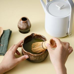 Ensemble de thé matcha, bol en céramique avec fouet en bambou, passoire en acier inoxydable, design Wabi Sabi pour la cérémonie du thé - Product Image 6