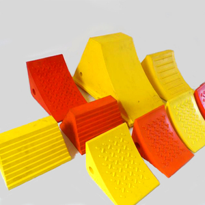 Nouvel embout de roue antidérapant en polyuréthane robuste de 60 tonnes <span class=keywords><strong>pour</strong></span> semi-remorques, camions-citernes, remorques et flottes logistiques – Sûr <span class=keywords><strong>pour</strong></span> le stationnement - Product Image 4