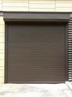 Porte à enroulement coupe-vent en alliage d'aluminium robuste et moderne pour garages et villas, surface finie
