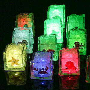Nouveaux glaçons lumineux personnalisés avec logo, imprimés d'animaux marins, LED clignotants, pour décorations de baby shower, bar, <span class=keywords><strong>club</strong></span>, fête - Product Image 3