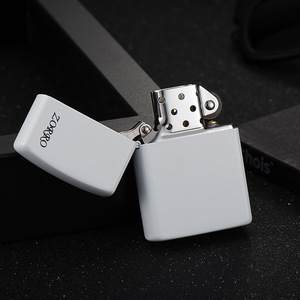 <span class=keywords><strong>Briquet</strong></span> à kérosène lumineux coupe-vent <span class=keywords><strong>ZORRO</strong></span>/<span class=keywords><strong>Zorro</strong></span> Z92070 pour cigarettes, nouveau style chinois, cadeaux d'affaires pour mariage et anniversaire - Product Image 3