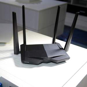 Nuevo Router WiFi Inteligente Tenda AC1200 <span class=keywords><strong>de</strong></span> Doble Banda con 4 Antenas para Uso Doméstico Gigabit Ethernet (AC10) - Product Image 6
