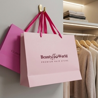 Personalisierte rosa Papiertüte mit Logo, luxuriöse Geschenktüte mit Satinbandgriff, bedruckte Papiertüte für Haar- und Schönheitsboutiquen-Verpackungen