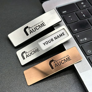 Placa de Identificación Personalizada de Acero Inoxidable, Resistente, con Grabado por Sublimación, Botón Magnético con Nombre para Empleados, para Uso Diario - Product Image 6