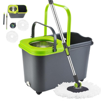 OKKiHOME Ensemble de vadrouille à rotation magique à 360 degrés avec poignée réglable Opération facile Seau de nettoyage de sol en plastique Vadrouille centrifugée