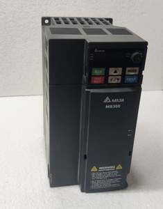 MS300 ซีรีส์ ไดรฟ์มอเตอร์ AC เฟสเดียว VFD13AMS43AFSAA 3KW 460V ตัวแปลงความถี่ควบคุมฟิลเตอร์ในตัว - Product Image 1