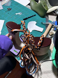 <span class=keywords><strong>Sandali</strong></span> da <span class=keywords><strong>donna</strong></span> con zeppa in legno con <span class=keywords><strong>tacco</strong></span> avvolgente con cinturino alto al ginocchio su una piattaforma scolpita scarpe in legno - Product Image 5