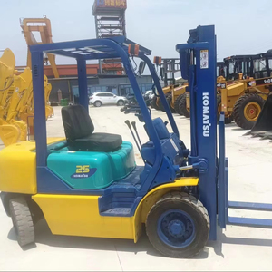 Chariot élévateur Toyota d'occasion de bonne qualité, 2,5 tonnes, 90 % neuf, moteur, pompe, roulement, boîte de vitesses d'origine japonaise certifiés EPA CE - Product Image 3