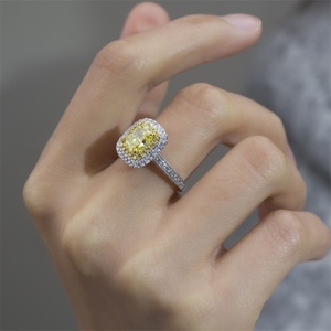 Anillo de diamantes radiantes de platino Messi Jewelry MSR-1428 para mujer - Product Image 6