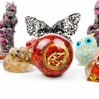 Figurines d'animaux en cristal de résine faites à la main, en copeaux de cristal naturel personnalisés, pyramides et sphères d'orgonite, cadeaux de décoration pour la maison, vente en gros