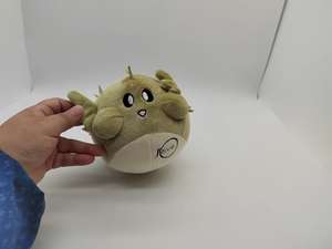 LLavero de pez globo de Río Verde animal terrestre personalizado, juguete de peluche, logotipo bordado con relleno de algodón PP de raqueta para exhibición promocional - Product Image 4