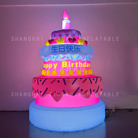 Modèle de gâteau gonflable géant Gâteau d'anniversaire gonflable Gâteau publicitaire gonflable pour la décoration