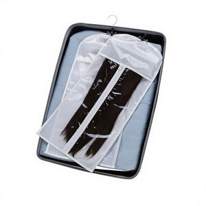 Bolsa de almacenamiento para pelucas Astrid 29x60CM con logotipo personalizado, moderna, lujosa, duradera, de tela satinada, para salón de belleza - Product Image 1