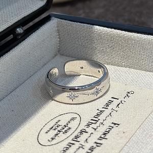 Bague en argent pur S925, étoile à six branches, style vintage simple et tendance, avec un design de niche et une ouverture en forme d'étoile - Product Image 4