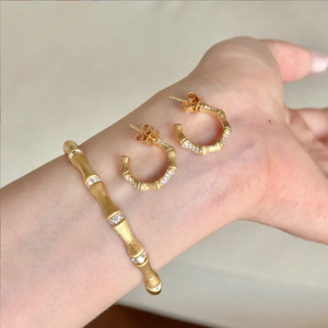 इतालवी विंटेज हल्के लक्जरी अच्छे गहने और शादी के लिए जिरकॉन तांबे के साथ बंटा हुआ बांस की अंगूठी और भिंडी - Product Image 2